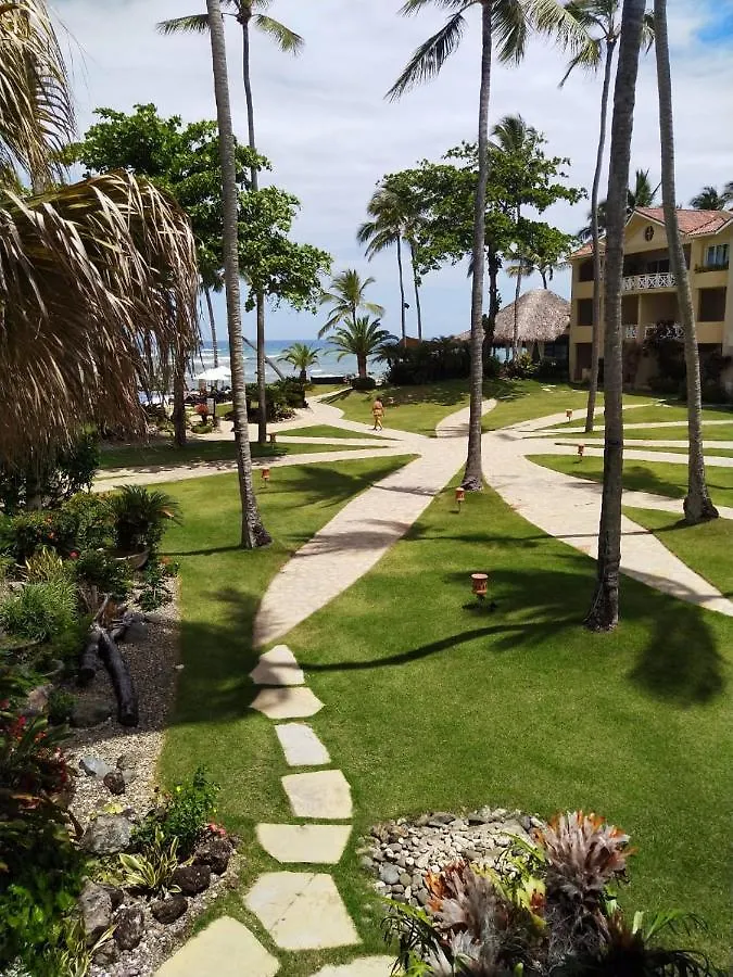 Velero Beach Apartment 322 contacts